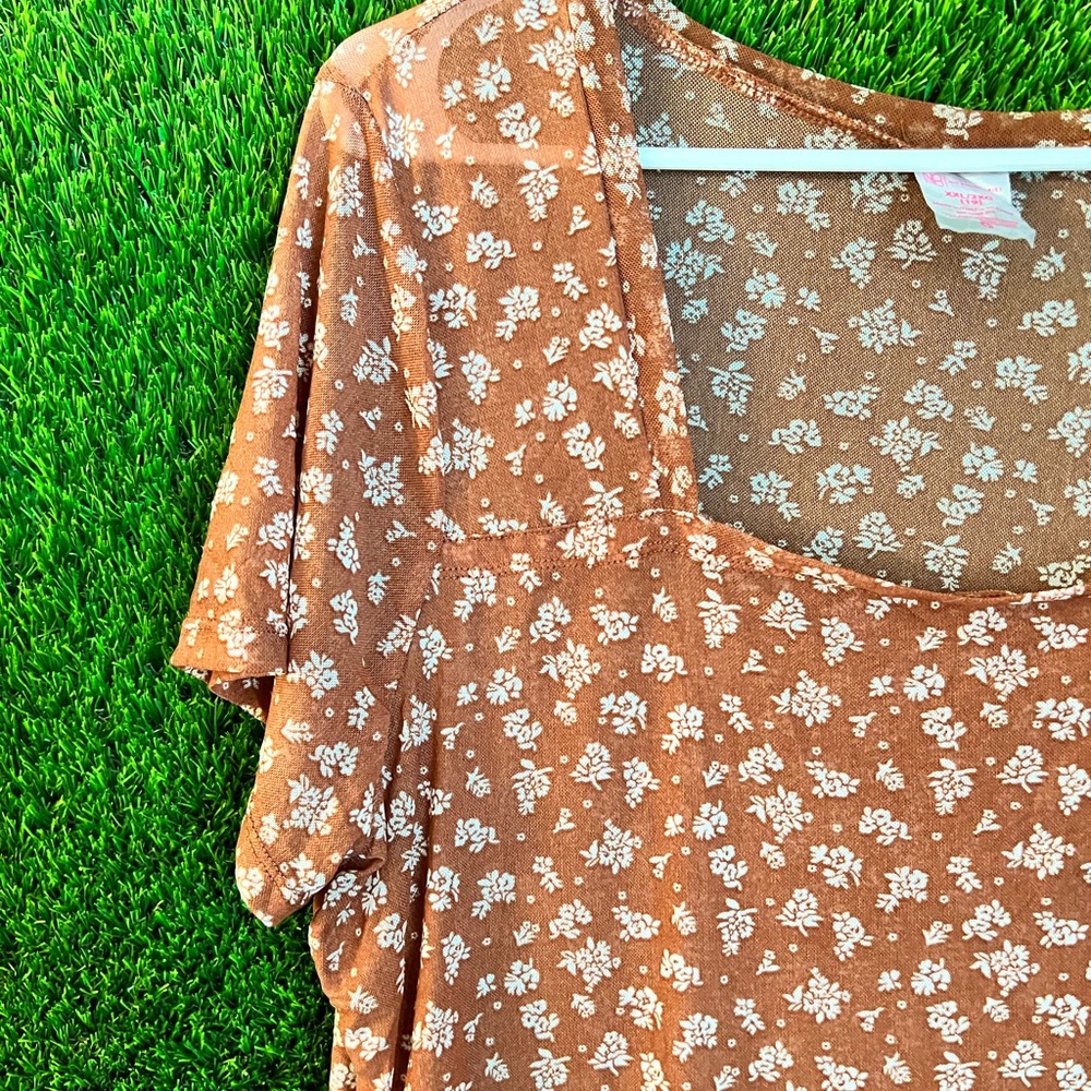 No boundaries floral top
